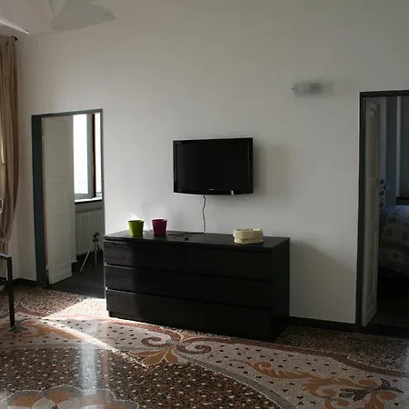 Infinity Mare/monti Apartment *