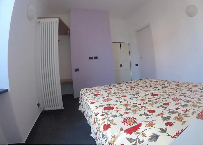 Infinity Mare/monti Camogli